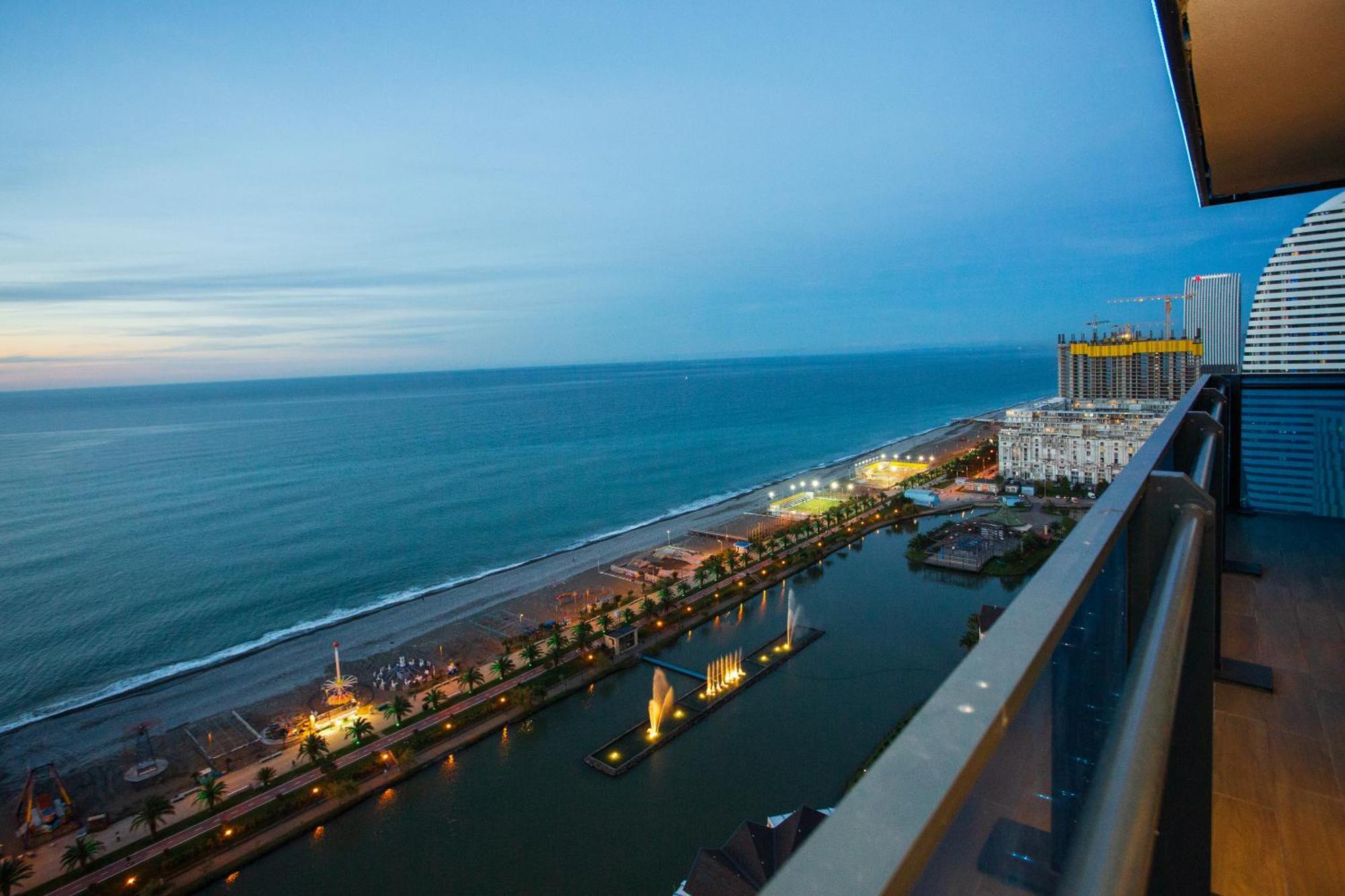 Orbi City Sea View Batumi Zewnętrze zdjęcie